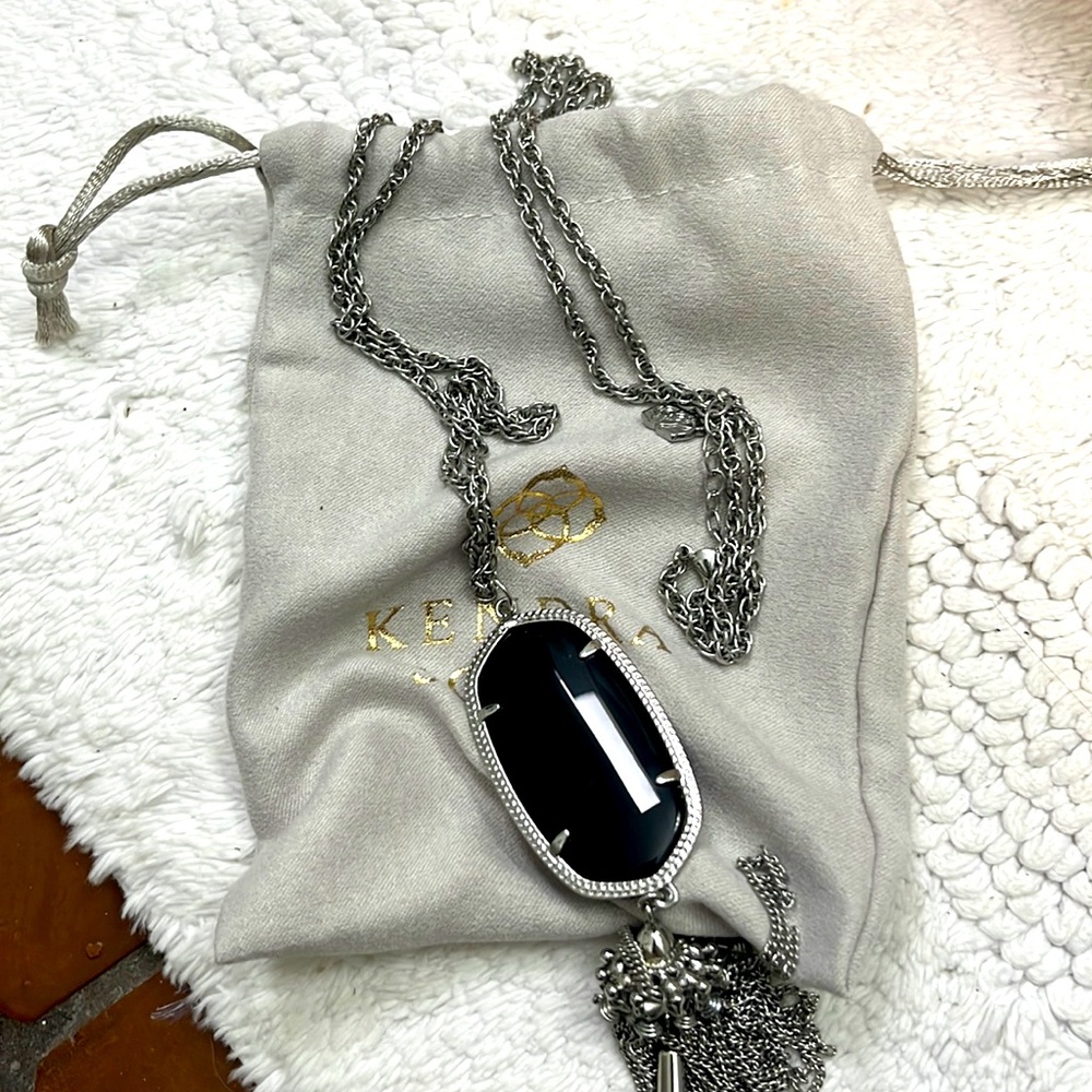 Kendra Scott long necklace 18 in